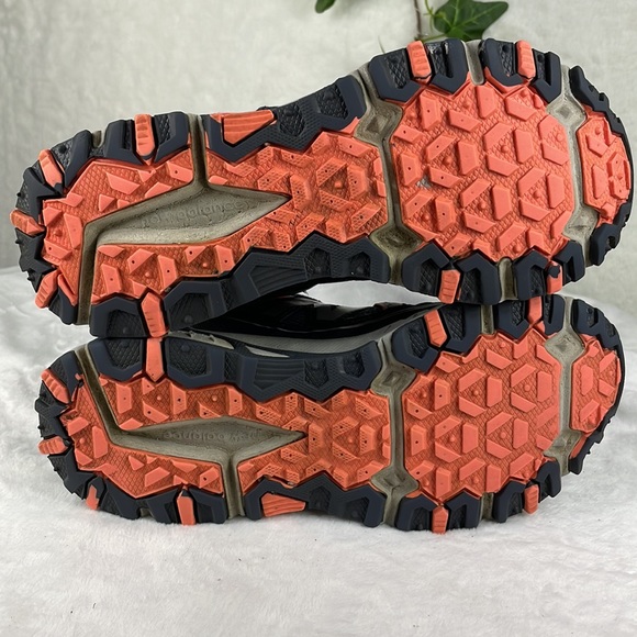 New Balance Thunder 410v5 Trail Running Shoes Size 8.5 Gray / Melon GUC - Picture 12 of 14